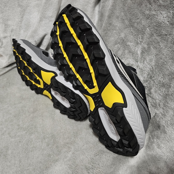 Saucony Excursion TR16 Carbon Cloud NWRB Mens Size 11 Trail Runner Versarun - Picture 8 of 12